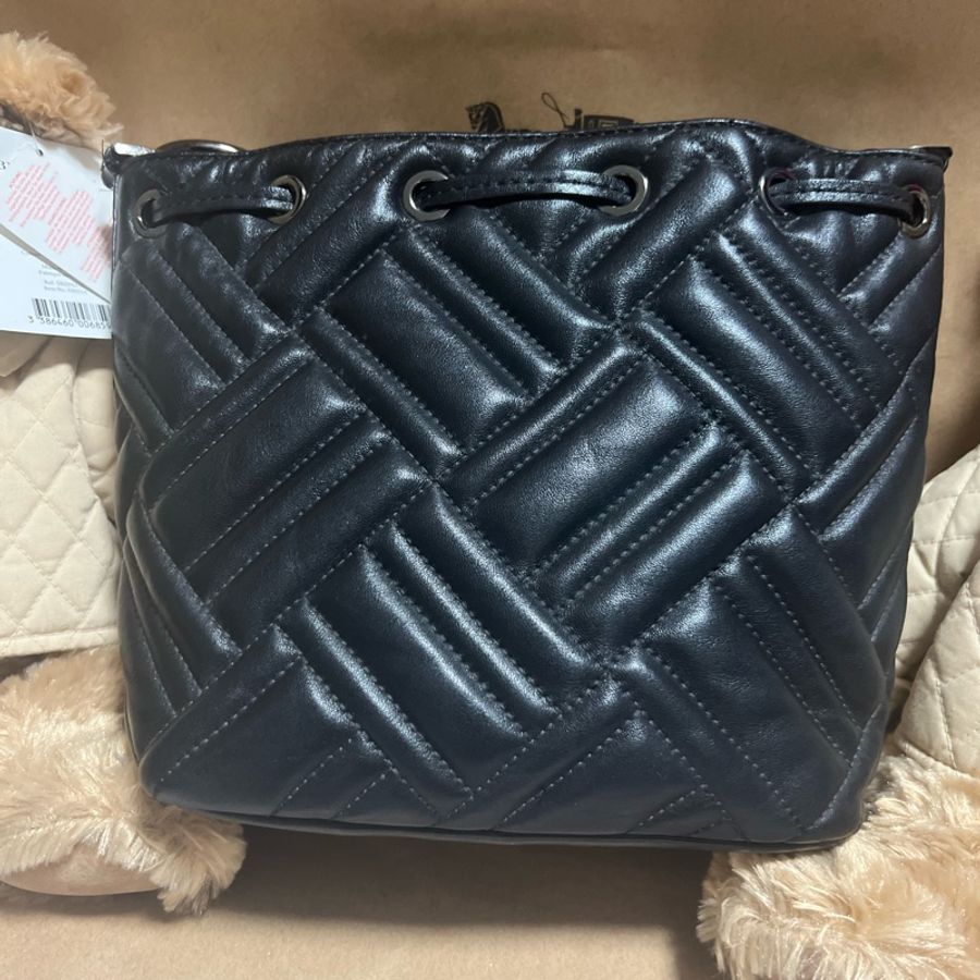 MK羊皮水桶包-6
