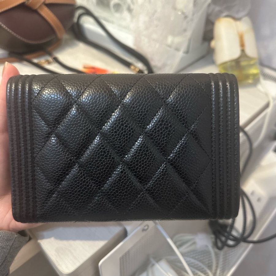 CHANEL BOY 金釦中夾-6