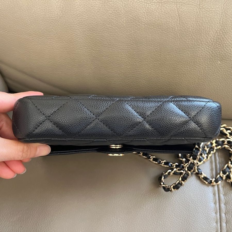 CHANEL WOC (Chanel Flap Phone Holder with Classic Chain)-7