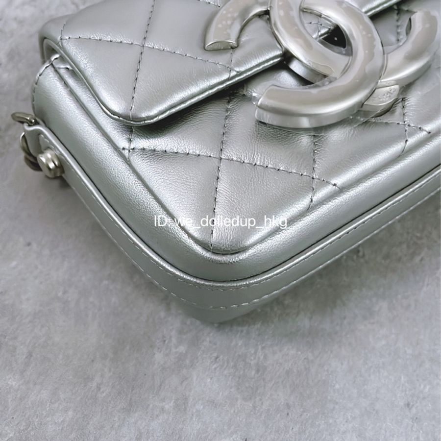 Chanel 銀色 大logo 牛皮小廢包-5