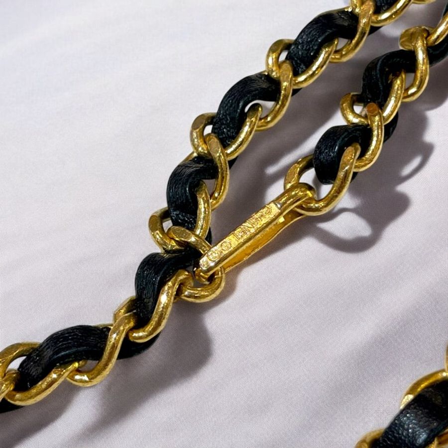 CHANEL 金色皮穿鏈圓牌腰鍊-4