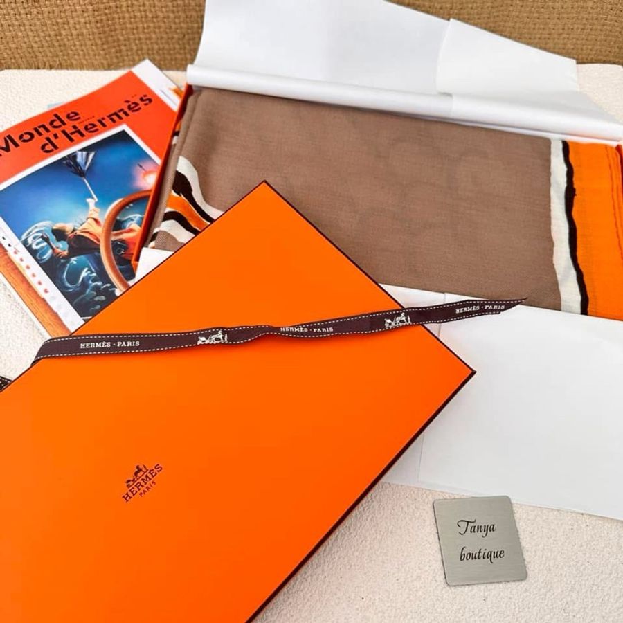 hermes 愛馬仕 羊絨圍巾 自由飛馬 140 羊絨絲巾 掛畫-2
