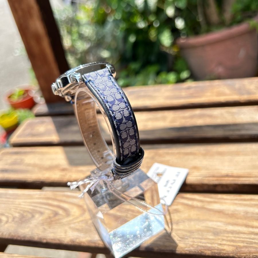 COACH Boyfriend 經典LOGO緹花織布晶鑽腕錶34mm(銀/丹寧藍色)-4