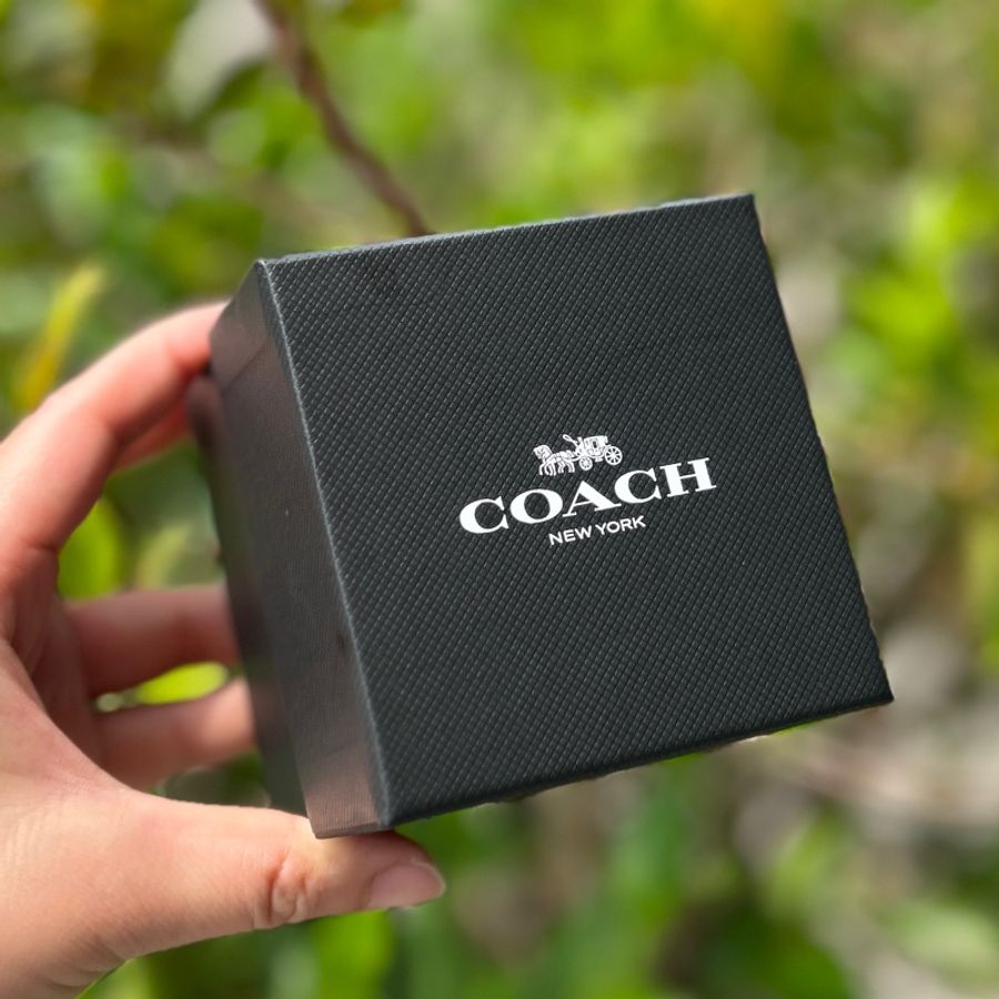 COACH Boyfriend 經典LOGO緹花織布晶鑽腕錶34mm(咖/桃心木咖)-4