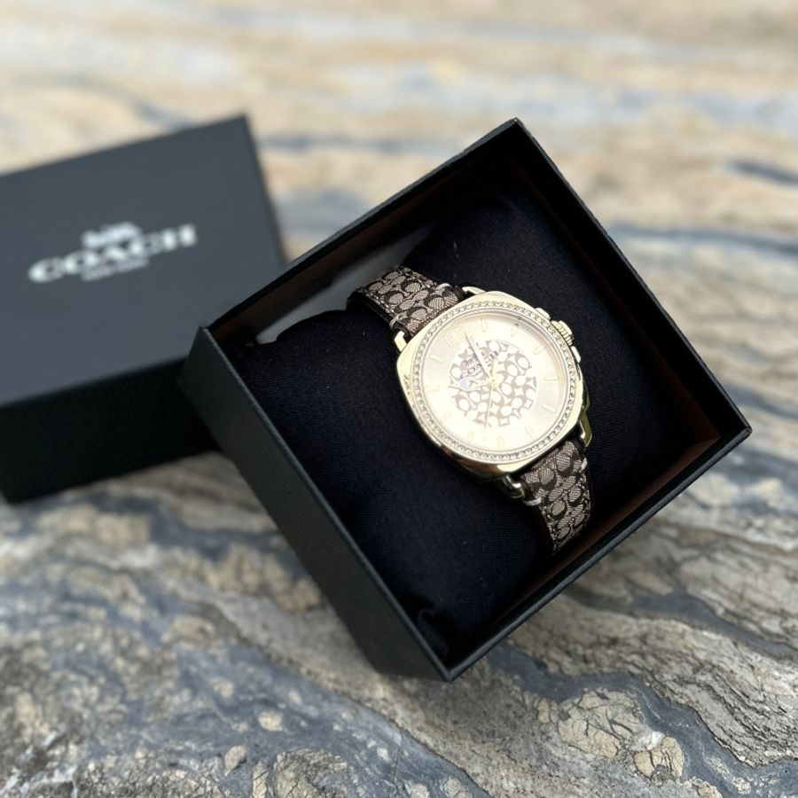 COACH Boyfriend 經典LOGO緹花織布晶鑽腕錶34mm(咖/桃心木咖)-2