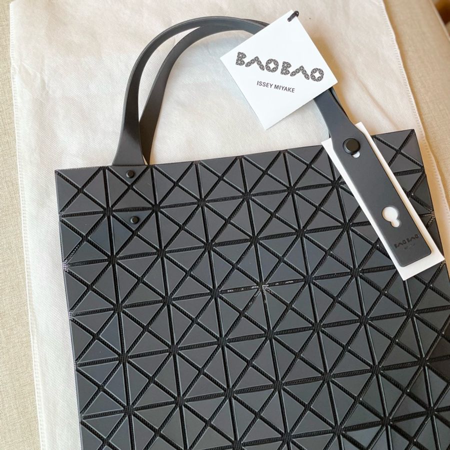 ISSEY MIYAKE 三宅一生 BAOBAO PRISM PLUS 方盒托特包-2
