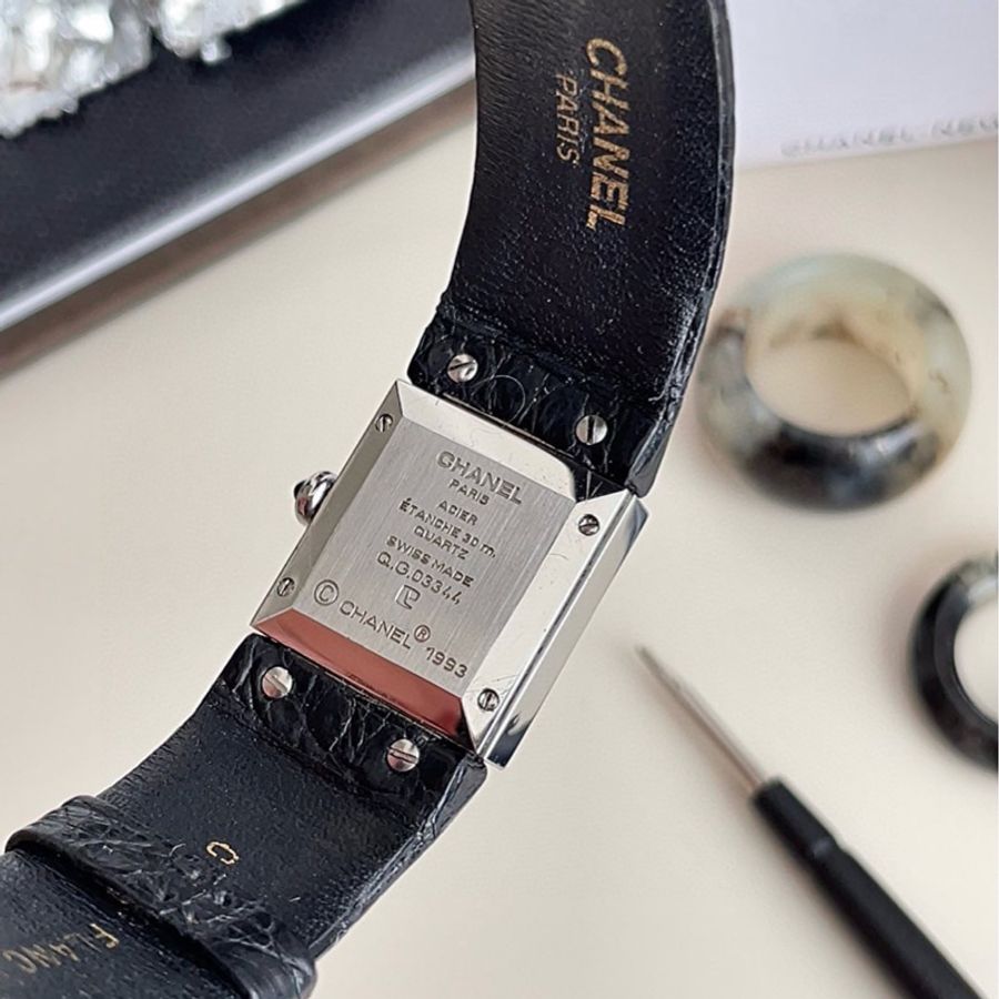 ChanelVintage 黑銀菱格手錶-4