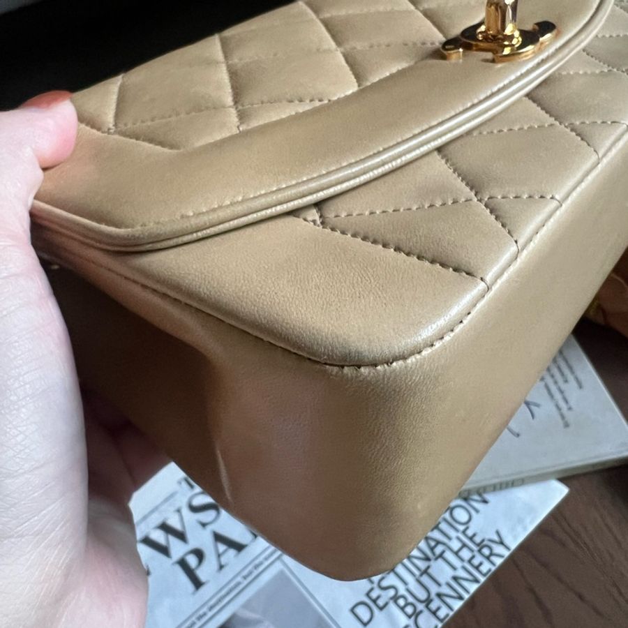 絕美!Chanel中古戴妃包小號 Diana flap bag-8