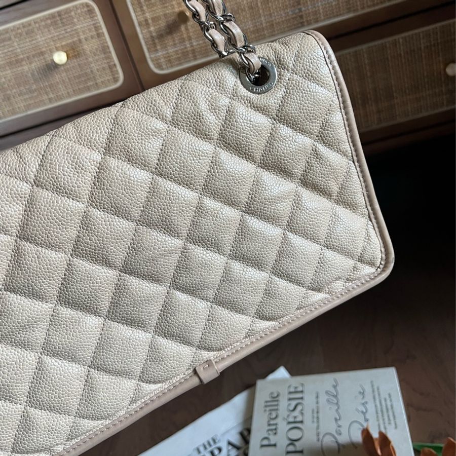 大降價‼️Chanel魚子醬皮flap bag-4
