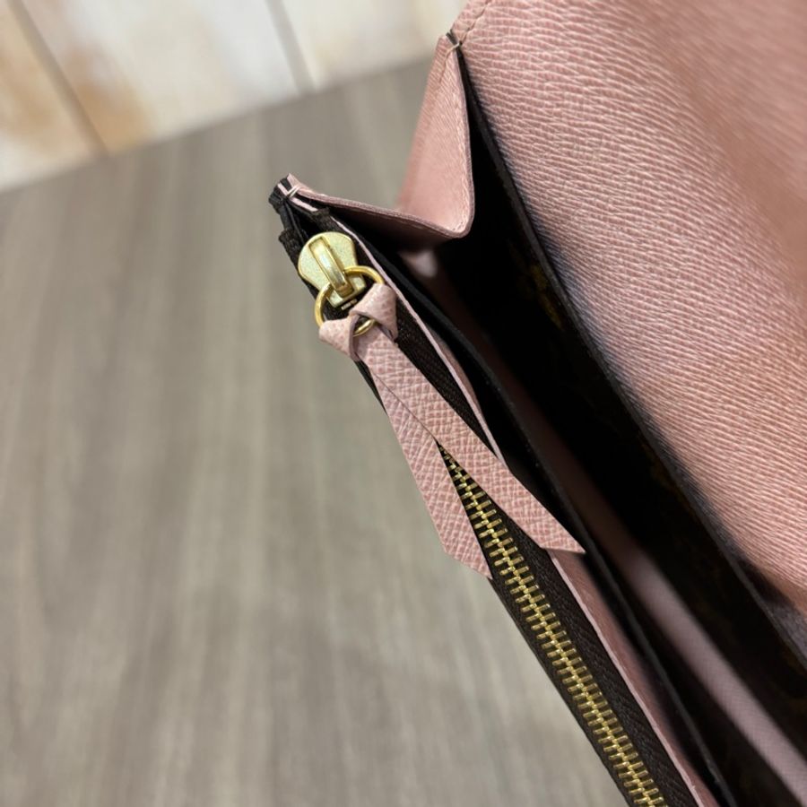 Louis Vuitton M60697老花粉釦Emilie長夾-10
