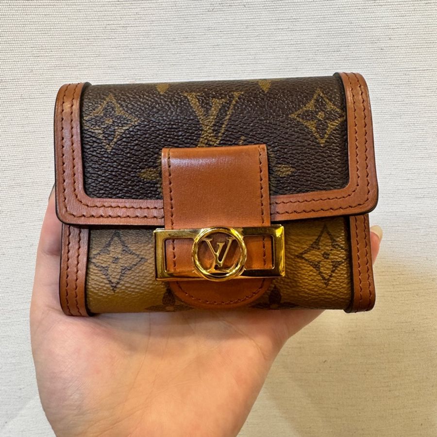 LV Dauphine 雙色達芙妮三折短夾 M68725-0