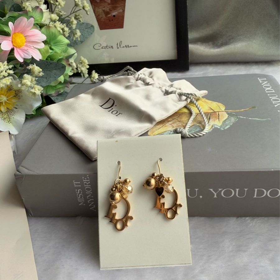 Dior 經典Logo 標誌水晶及圓球墜飾針式耳環(金色)-1