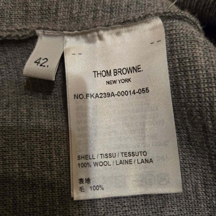 thom browne (2024 秋冬新款) _圓領經典四槓針織上衣(灰色)-8