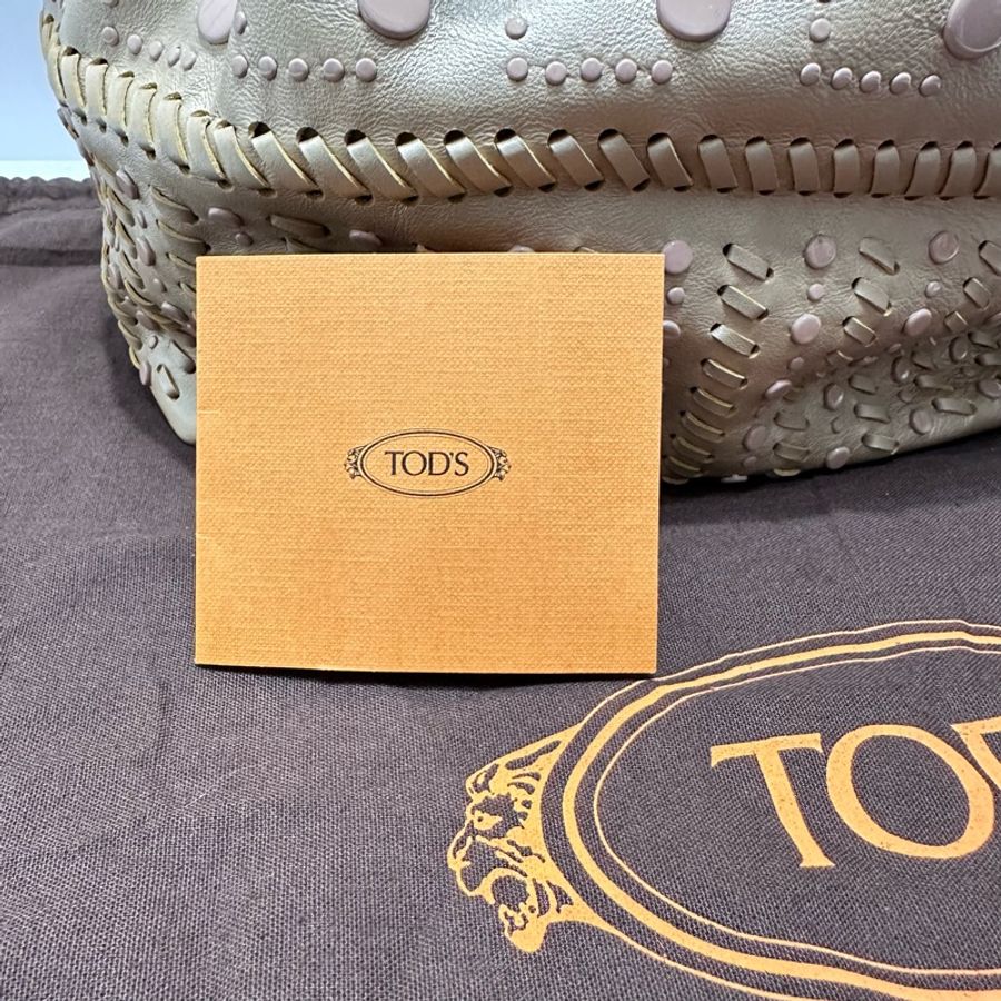 TOD'S 金屬米色皮革小號鉚釘花朵托特包-23