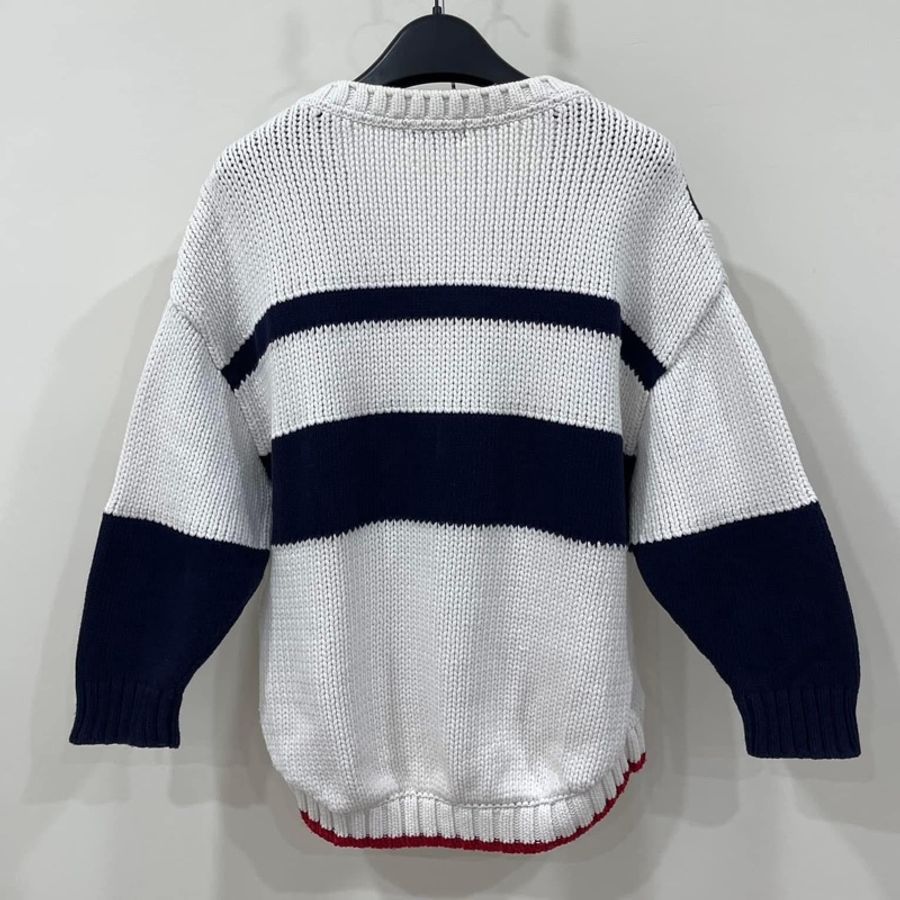 藍標新品牌BLUE LABEL CRESTBRIDGE 肩扣V領針織上衣-2