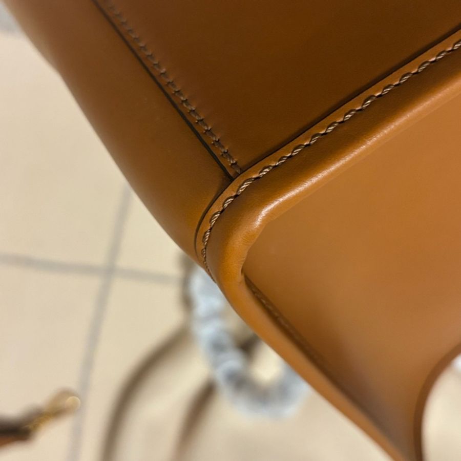［全新閒置品］中型款式FENDI Sunshine 棕色小牛皮手袋-11
