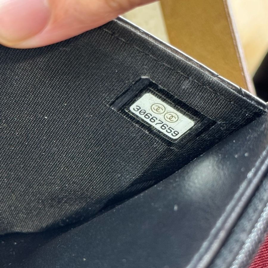 在台現貨CHANEL 2020 coco黑金鈕扣口蓋鍊包19cm🖤極品亮相-23