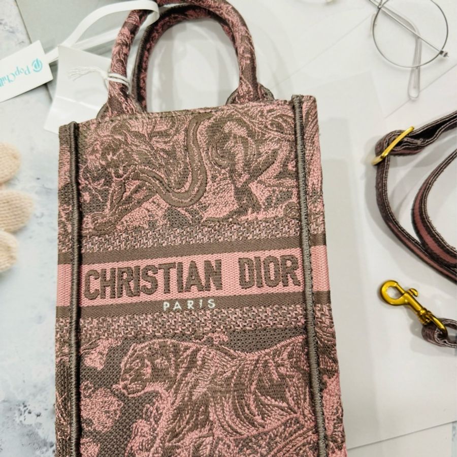 Dior book tote 粉色刺繡 直式 迷你手提包 肩背包 《全新未使用》-3