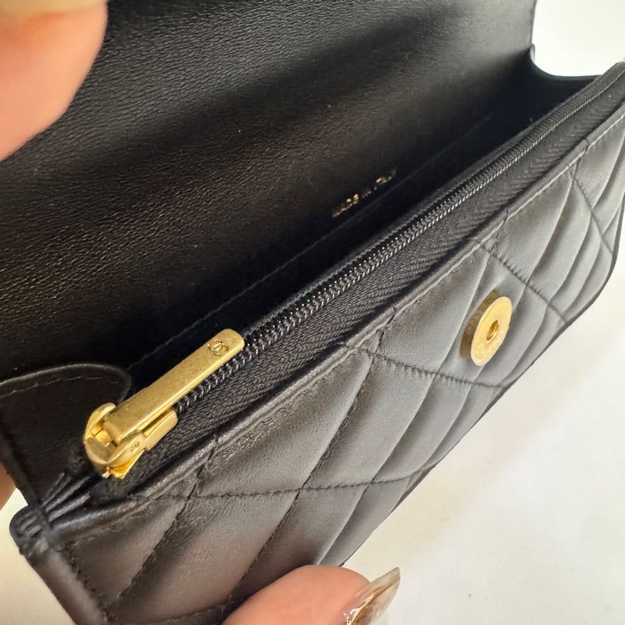 Chanel Handle黑羊皮麻花金釦手提斜背包 近全新 磁吸釦膠膜在 晶片款-8
