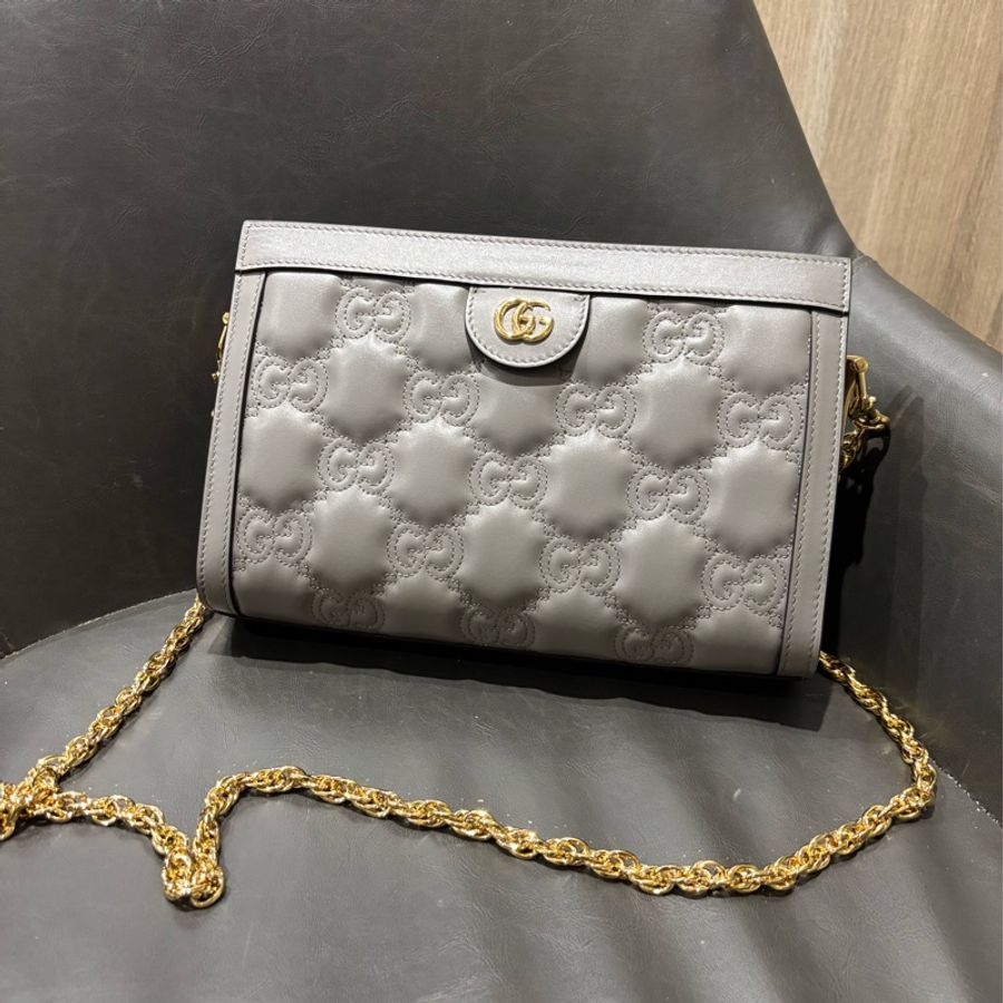 GUCCI Matelasse 絎縫皮革斜背包(灰色) 🔸全網最低價 全新-0