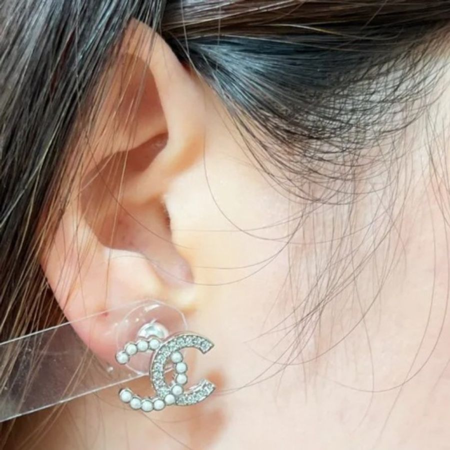 Chanel 2025年3月購買 B25 迷你耳環 CC logo earrings 珍珠拼閃石耳針式耳環 全新款式 香奈兒-3