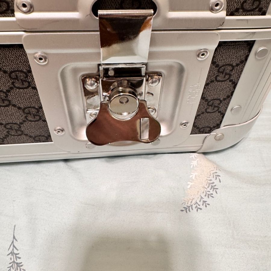GUCCI & 義大利高奢品牌行李箱聯名款,極限量,可上機行李箱-17