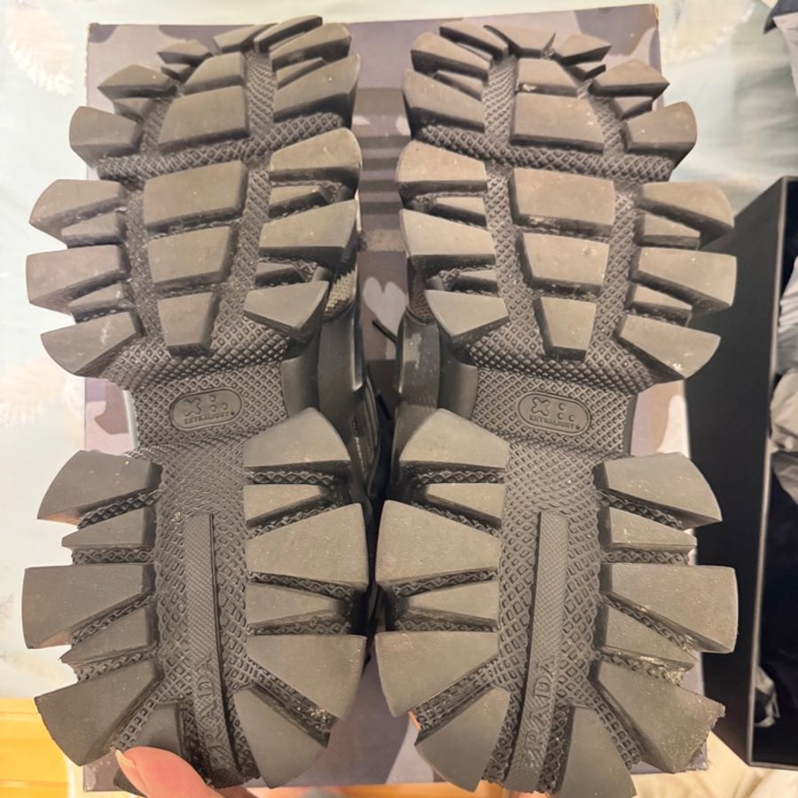 PRADA RUBBER KNIT 運動鞋-13