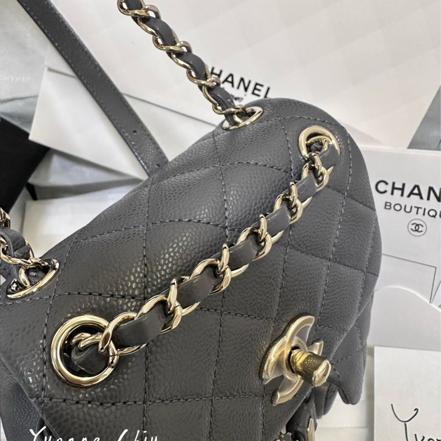 Chanel duma 小青蛙 後背包 24A 台灣購證-21