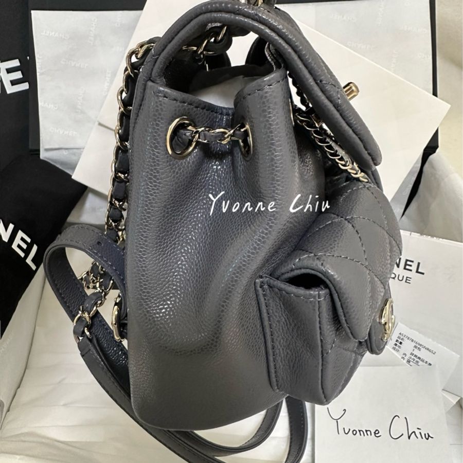 Chanel duma 小青蛙 後背包 24A 台灣購證-23