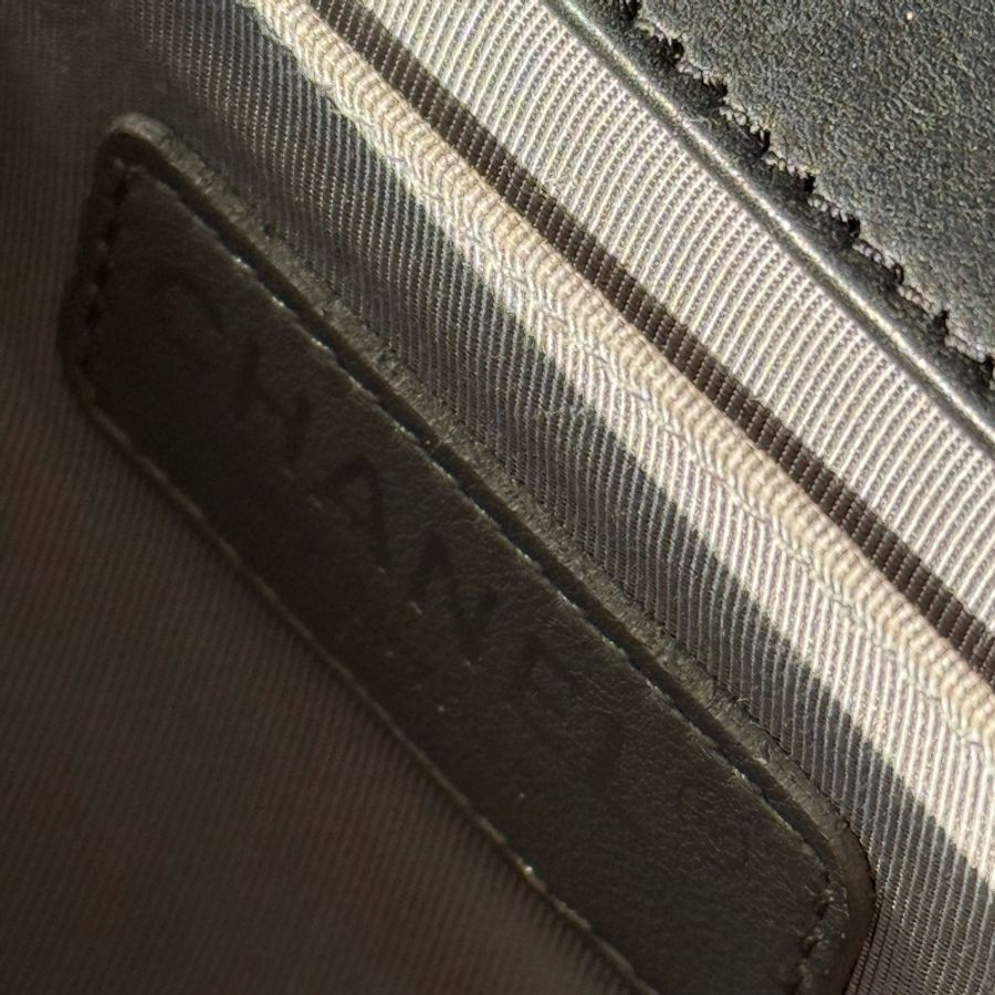 香奈兒 Chanel Le Boy 黑銀 閒置品 25 肩背 側背包-8