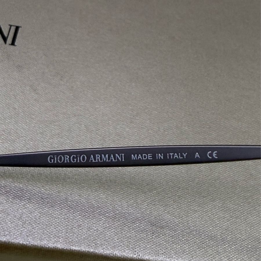Giorgio Armani Sunglasses 全新品-4