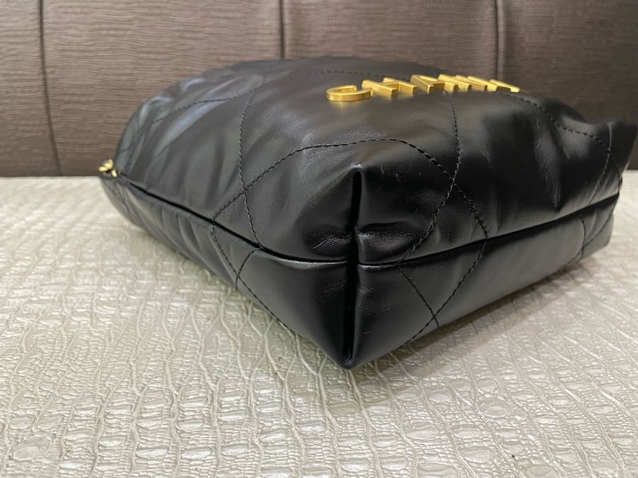 Chanel 黑羊皮霧金釦 mini 22包-3