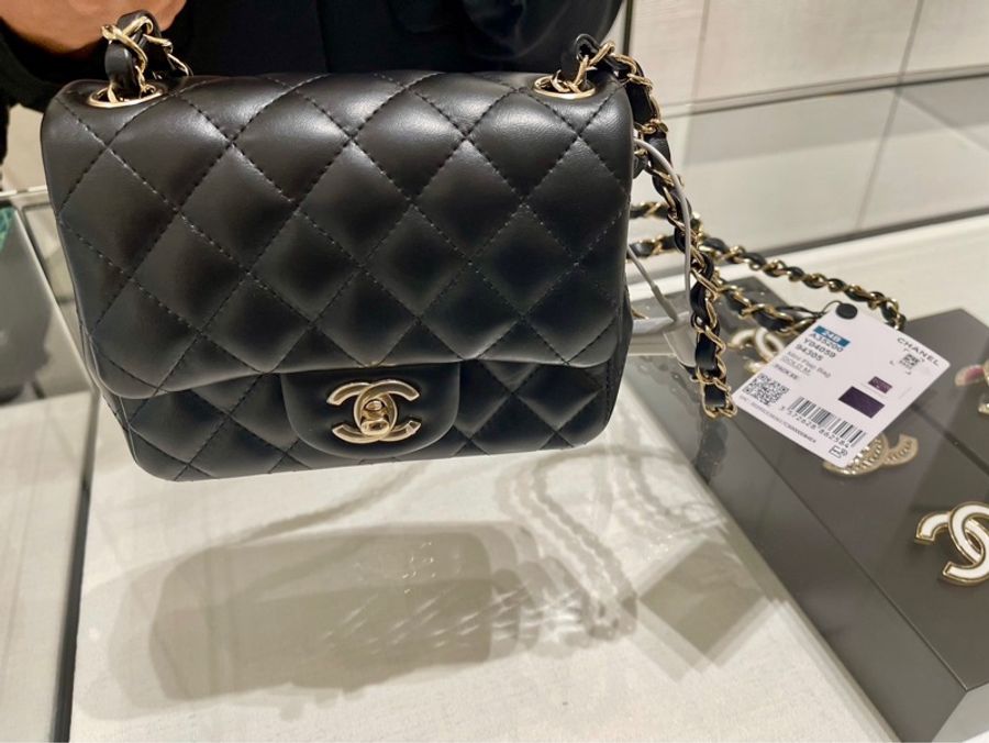 Chanel mini CF 17 方胖 口蓋包 黑金 全新-5