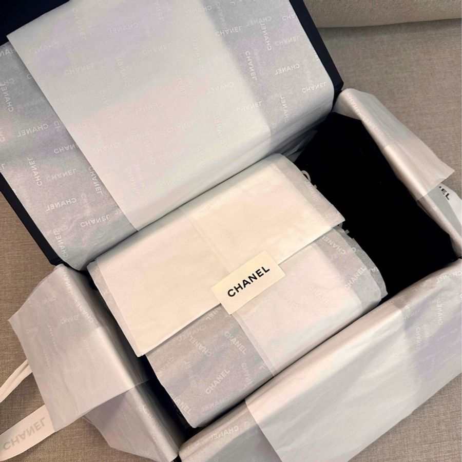 Chanel mini CF 17 方胖 口蓋包 黑金 全新-6