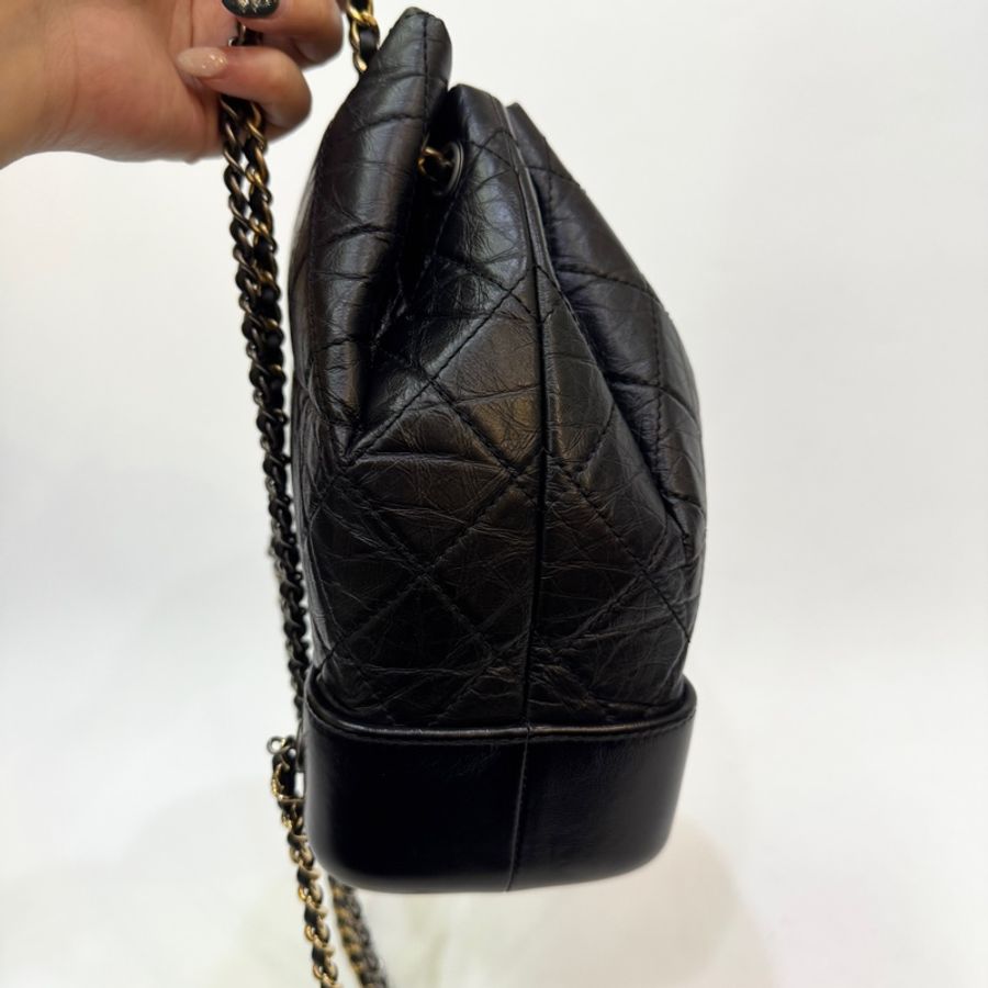 Chanel 黑復刻牛皮流浪後背包 芯片款-2