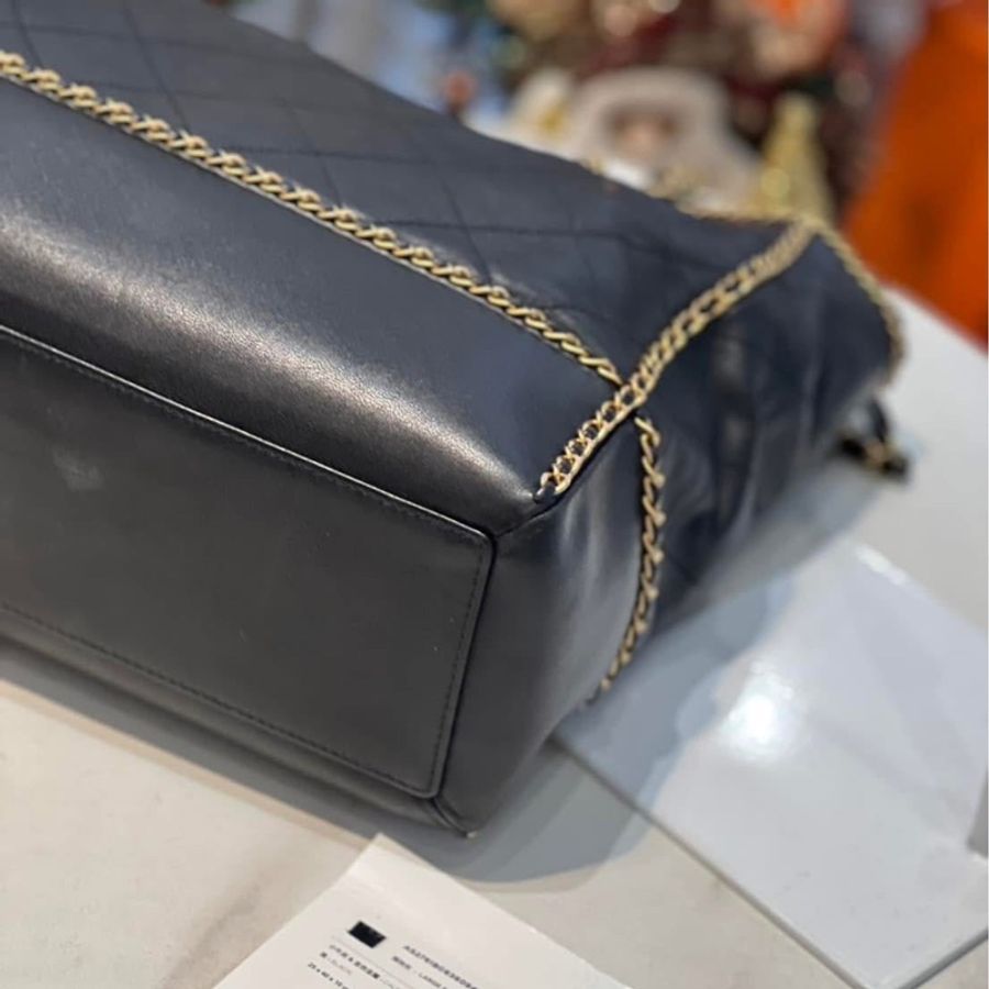 CHANEL 香奈兒21b經典黑金菱格牛皮穿鍊帶 肩背-7