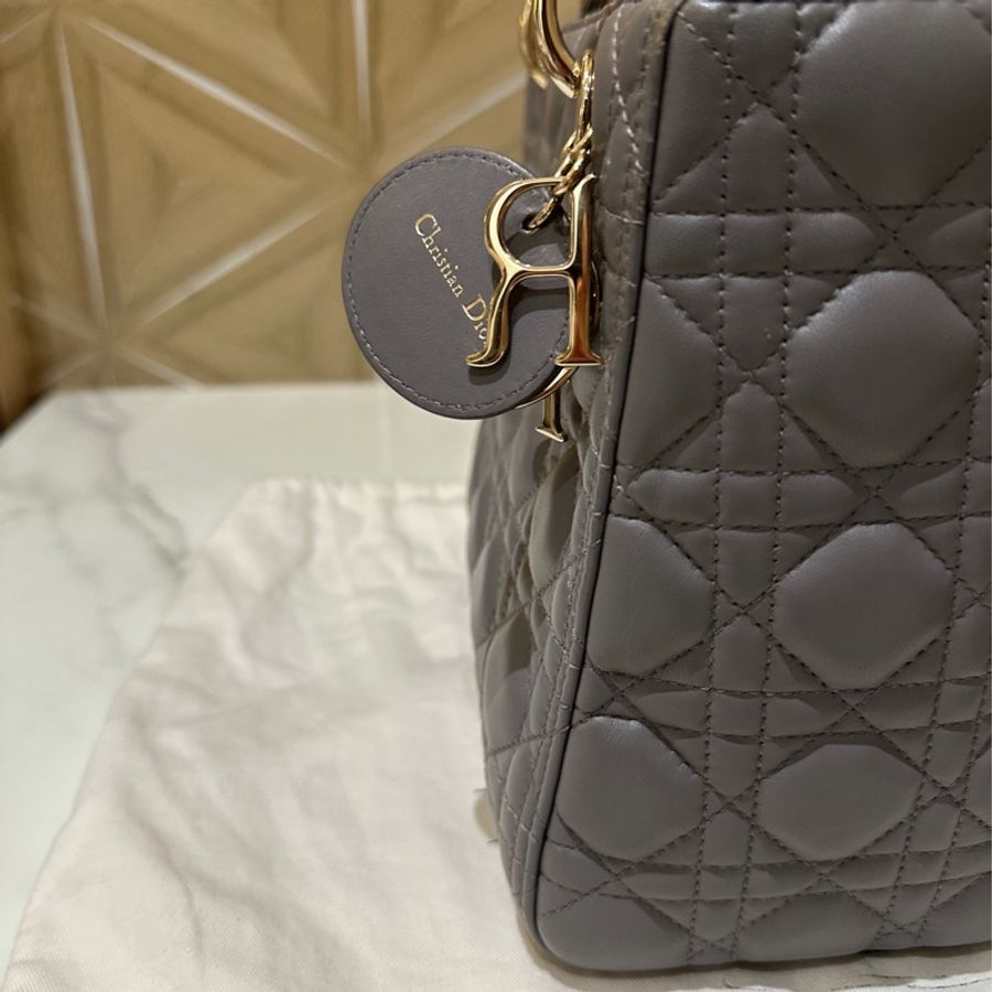 Lady Dior 戴妃包 Medium 中包 灰 grey-5