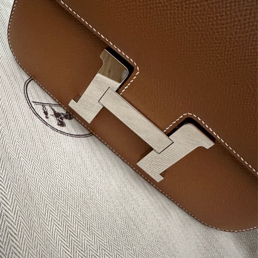 Hermes Constance 24-15