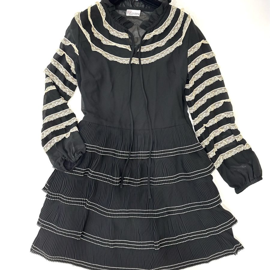 Red Valentino 黑色 立領 長袖 蕾絲 洋裝 紗裙 蛋糕裙 連身裙 連衣裙 裙裝-3