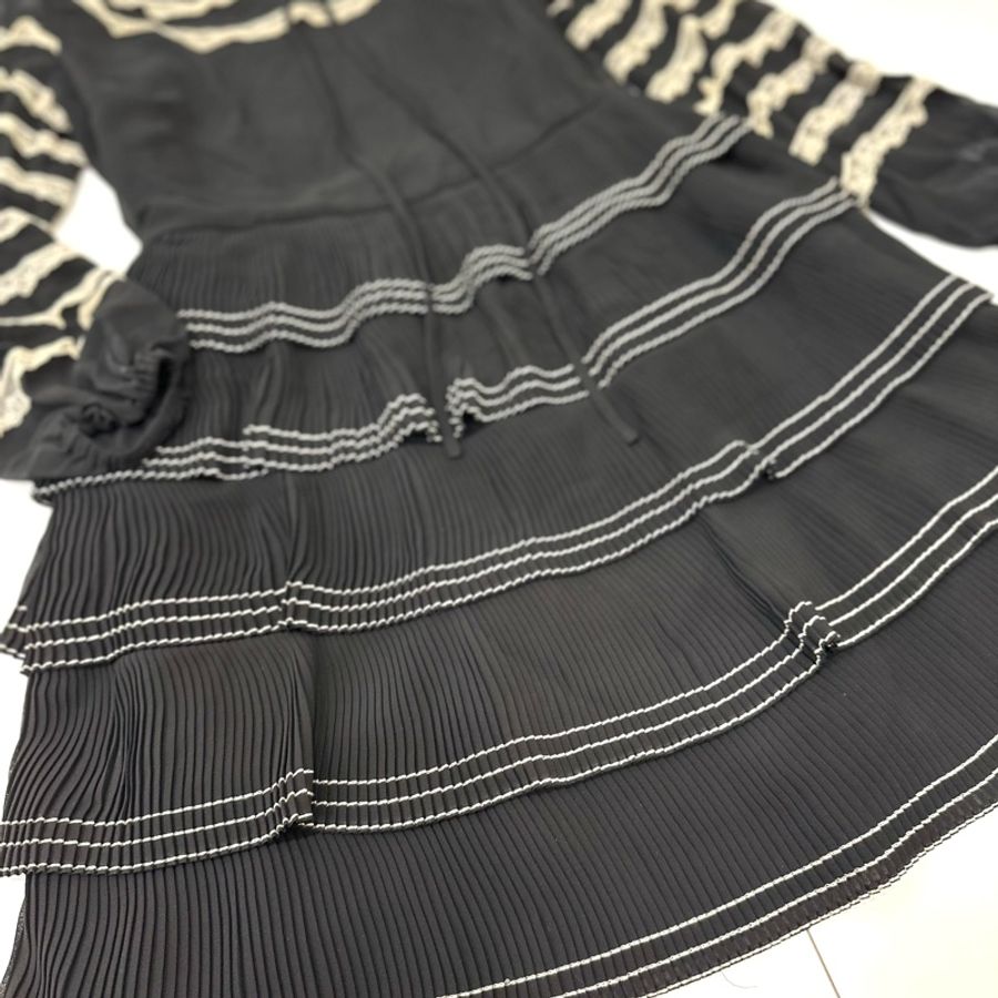 Red Valentino 黑色 立領 長袖 蕾絲 洋裝 紗裙 蛋糕裙 連身裙 連衣裙 裙裝-5