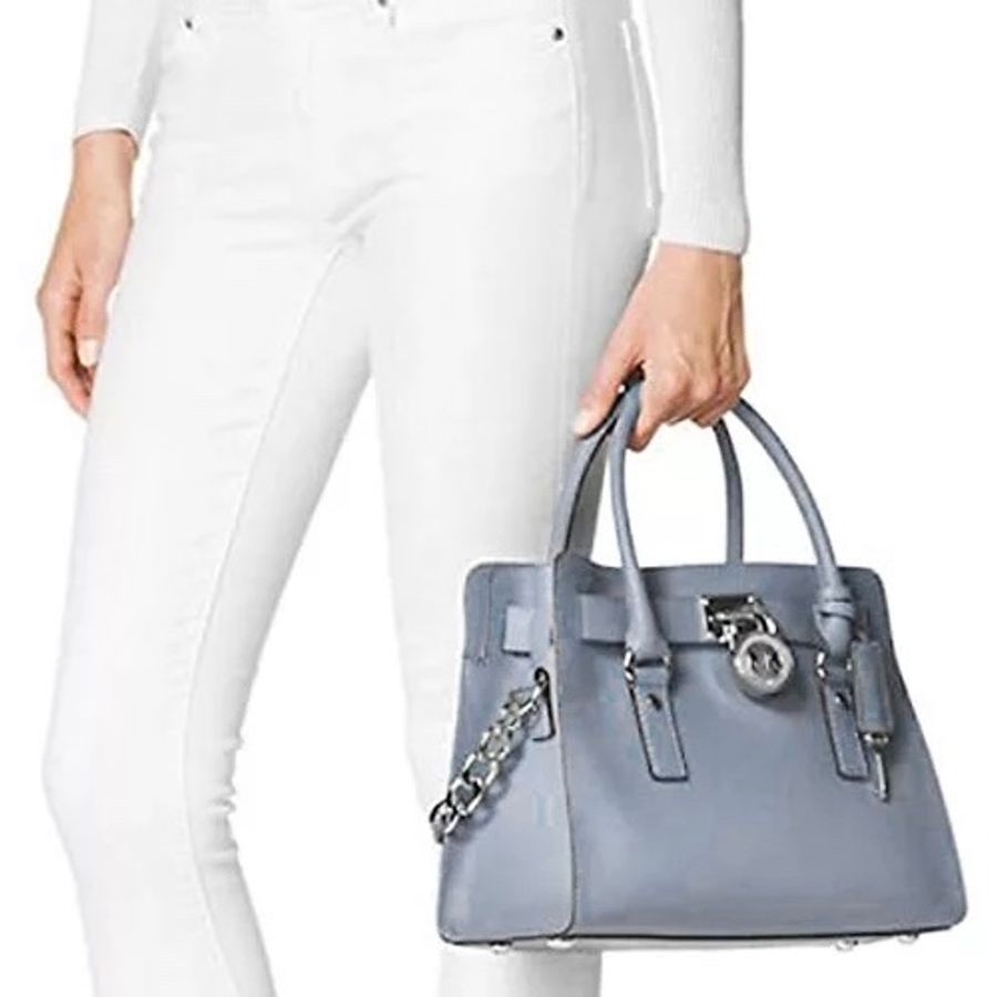 限時優惠活動MICHAEL KORS 鎖頭防刮皮革兩用包-灰藍Michael Kors 鎖頭 灰藍色短肩揹包 手提包 兩用包 絕版-1