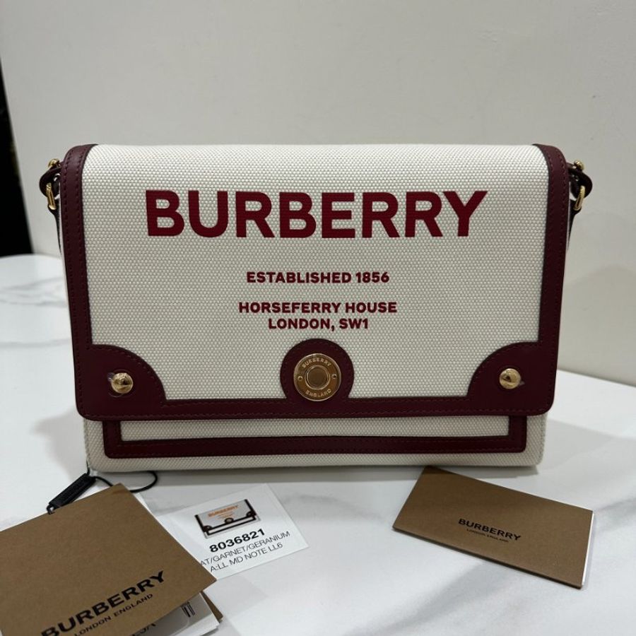 Burberry Horseferry 帆布翻蓋斜背包-0