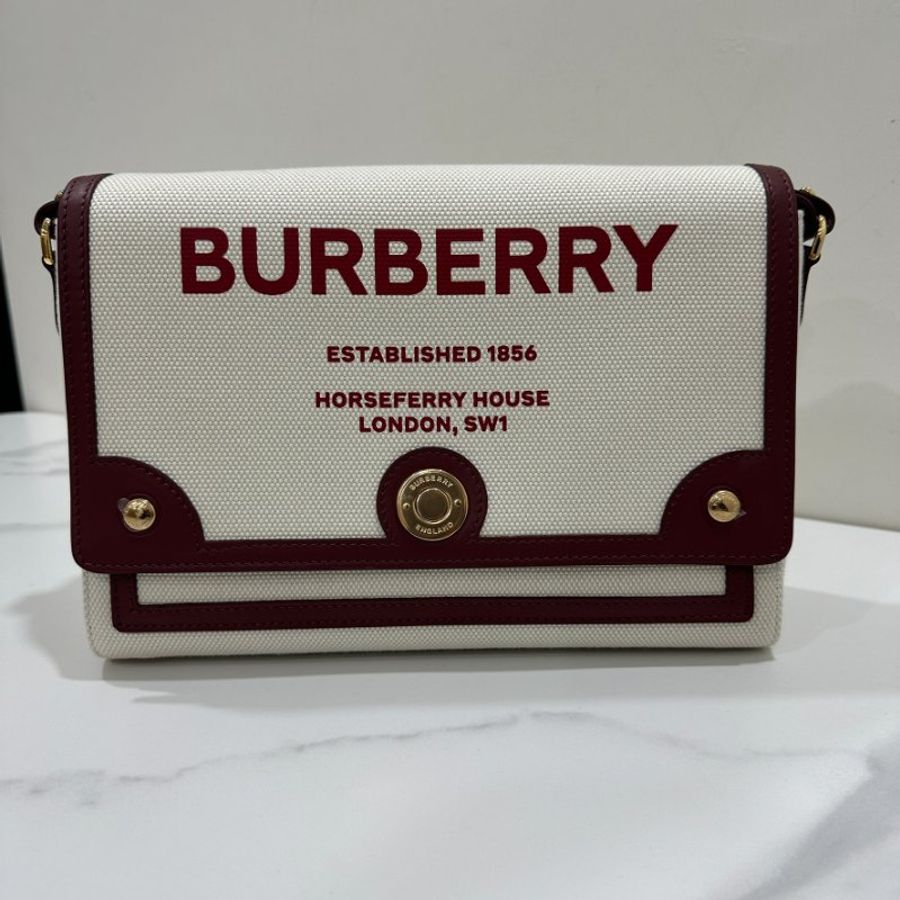 Burberry Horseferry 帆布翻蓋斜背包-1