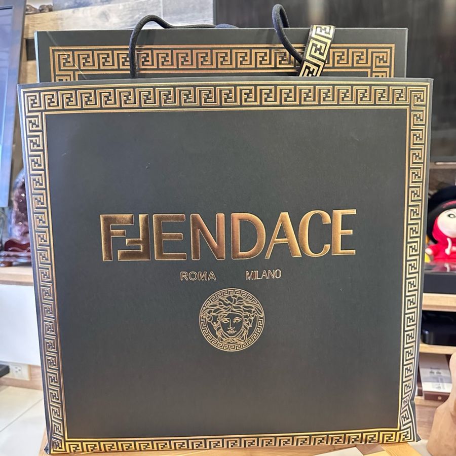 Fendi x Versace Peekaboo ISeeU Medium 限量絕版-39