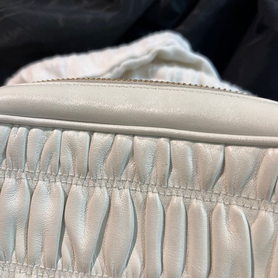 Prada Matelassé camera bag 相機包 白金配色-7