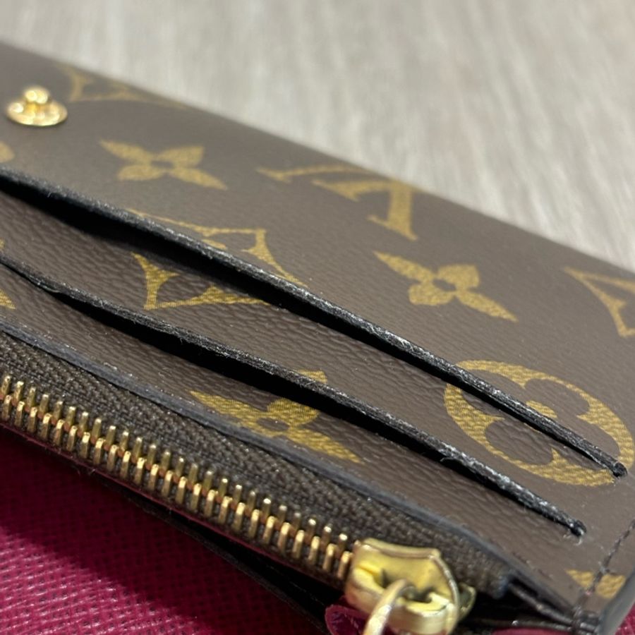 LV M60697 EMILIE 原花 拉鍊 紫紅 微笑 零錢 皮夾 發財夾 長夾-18