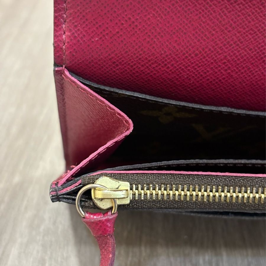 LV M60697 EMILIE 原花 拉鍊 紫紅 微笑 零錢 皮夾 發財夾 長夾-23
