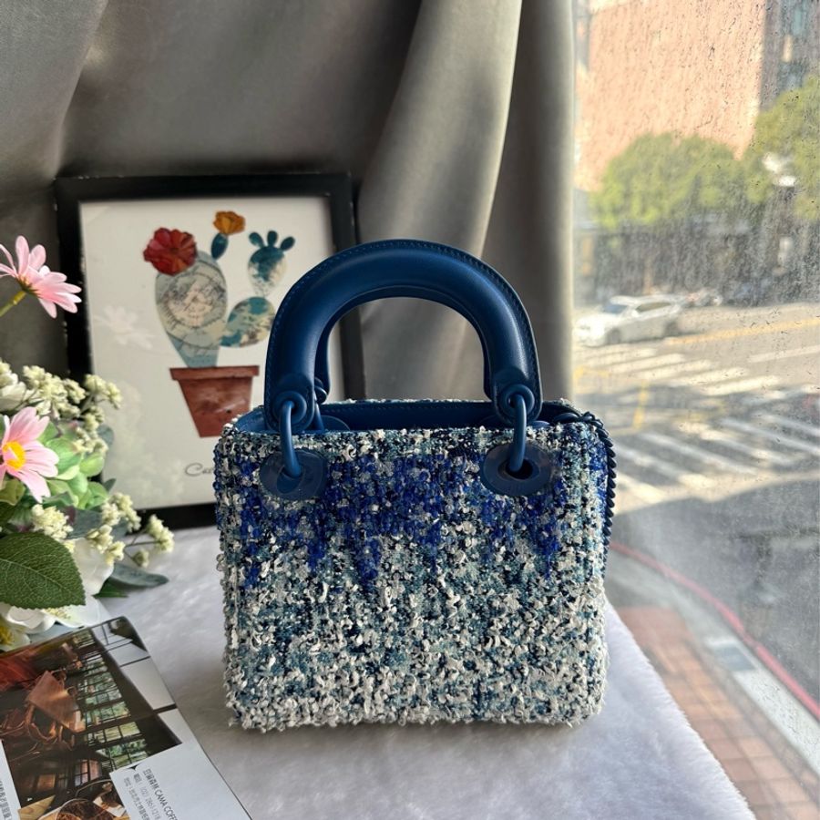 Dior Lady Art X 河鐘賢限量款迷你二用托特包(藍色/白色)-5