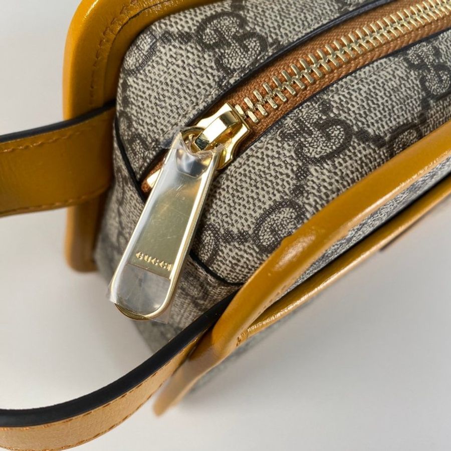 🔹全新品🔹 GUCCI GG Supreme PVC 塗層帆布 芥末黃 拉鍊 手提 手拿包-5
