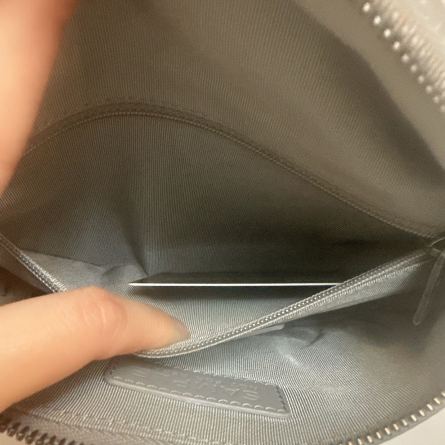 Chanel 銀色腰包Belt bag-7